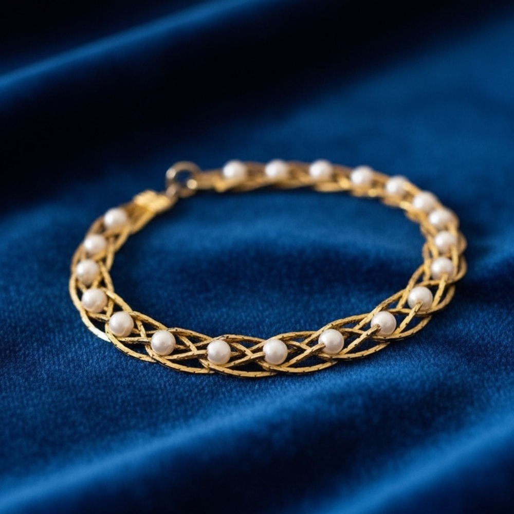 Vintage Pearl & Gold-Tone Lattice Bracelet – Avon SP & Screw Back Pearl Earrings - Picture 3 of 15